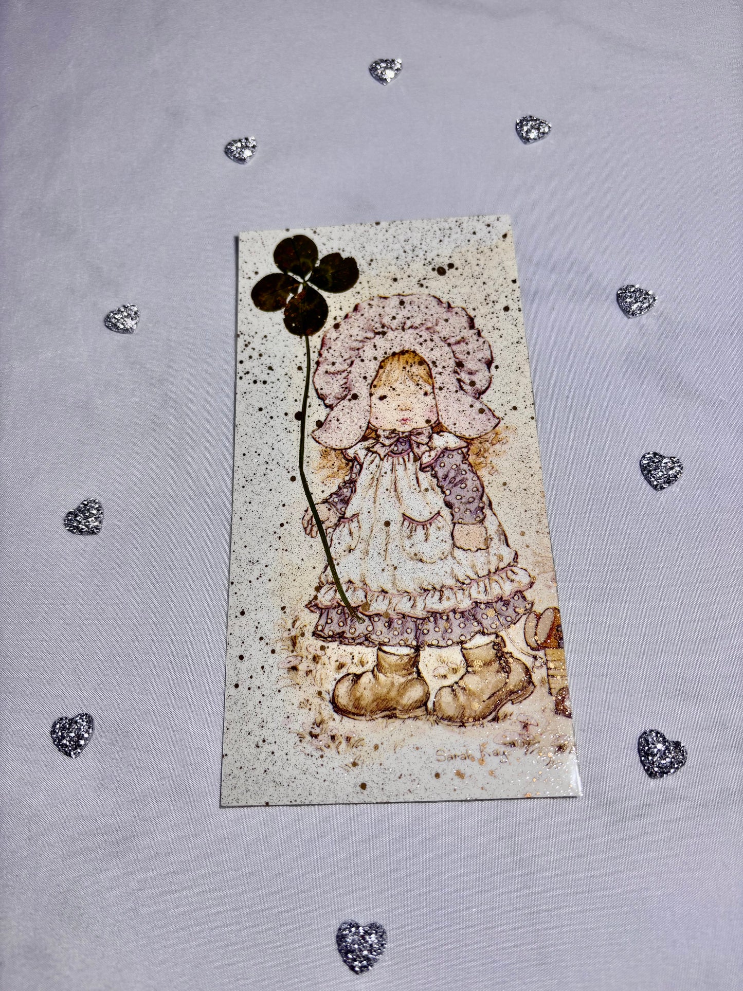 marque page vintage Sarah kay et son trèfle à 4 feuilles
