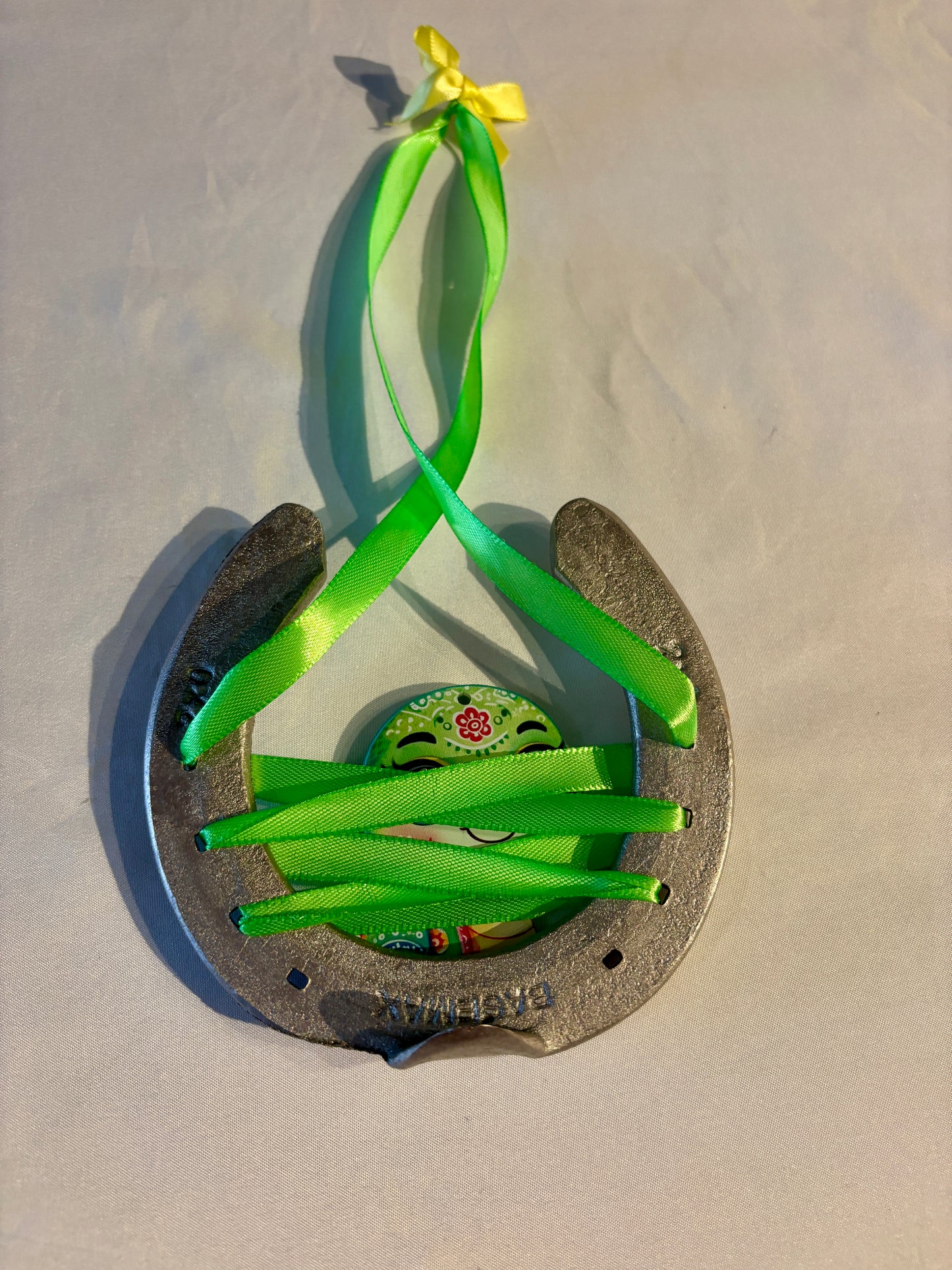 fer à cheval / symbole serpent