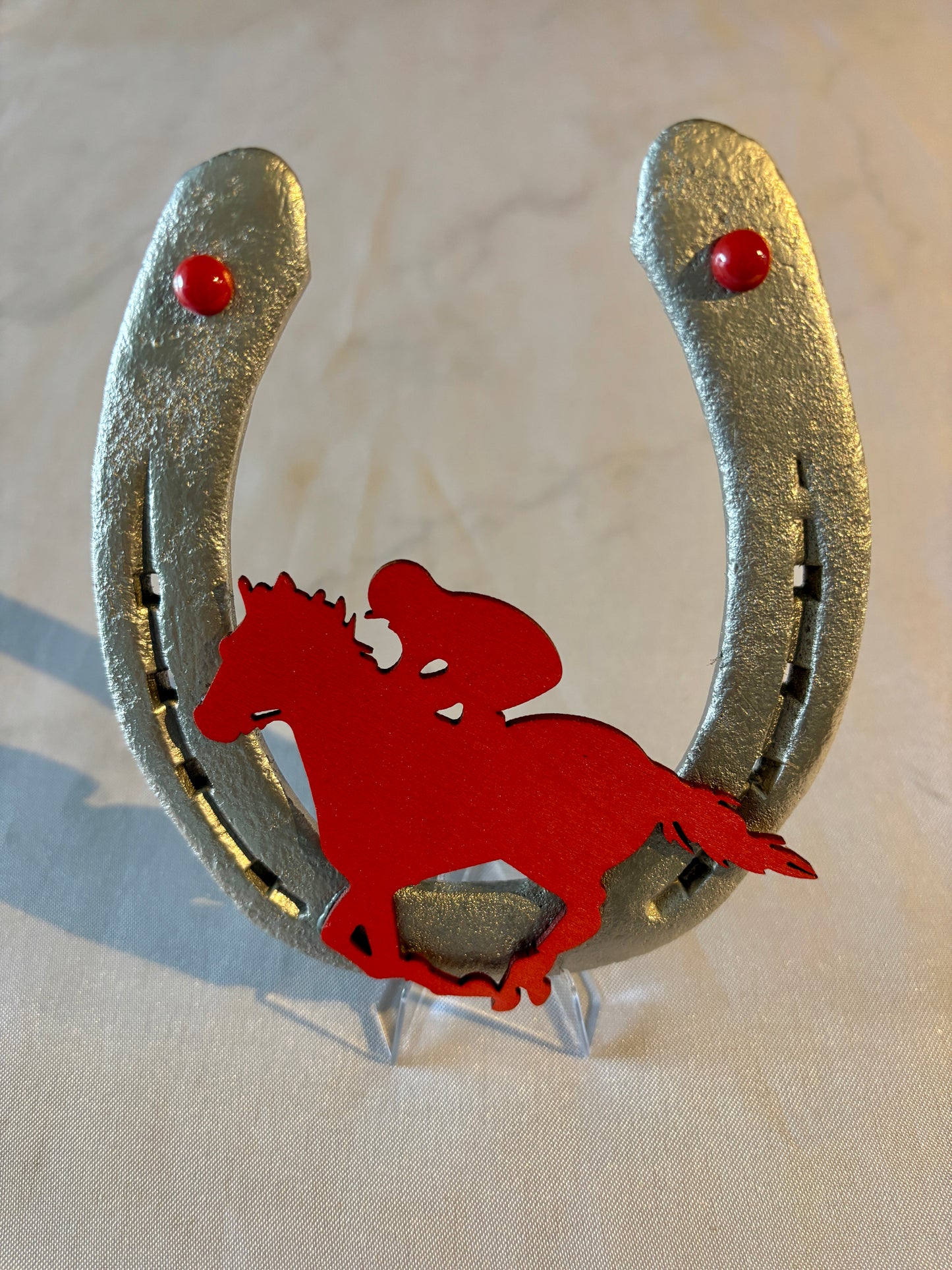 fer à cheval argent / rouge